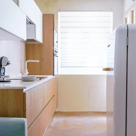 Frida's By Happyhostorino *