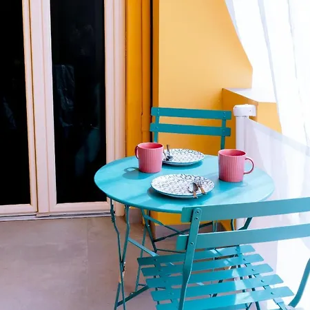 Frida's By Happyhostorino Turín