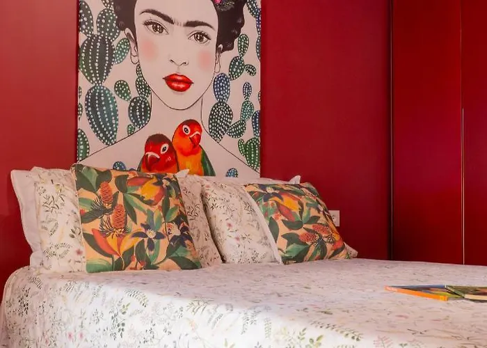 Frida's By Happyhostorino *