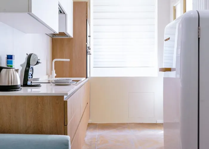 Frida's By Happyhostorino * Torino