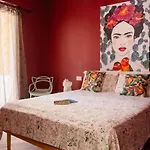 Frida's By Happyhostorino Lejlighed