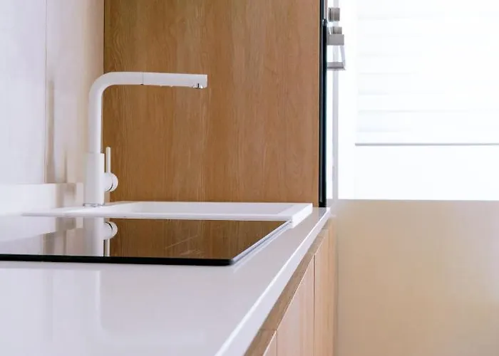 Frida's By Happyhostorino Daire *