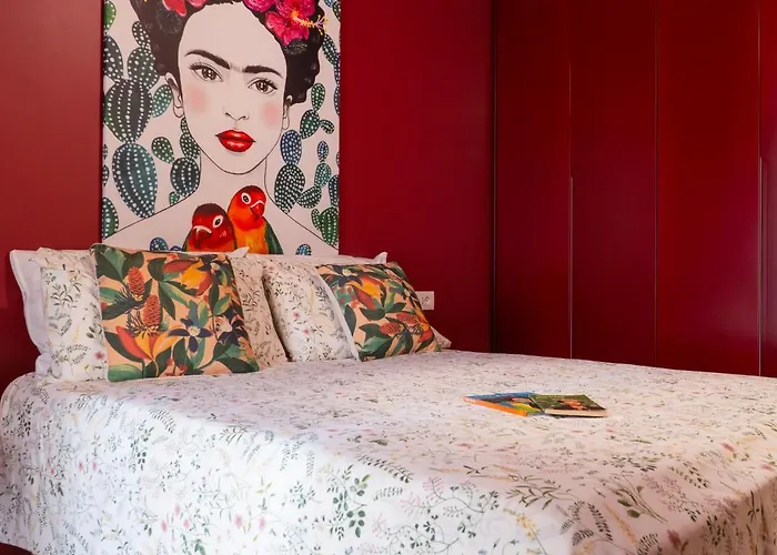 Frida's By Happyhostorino Daire *