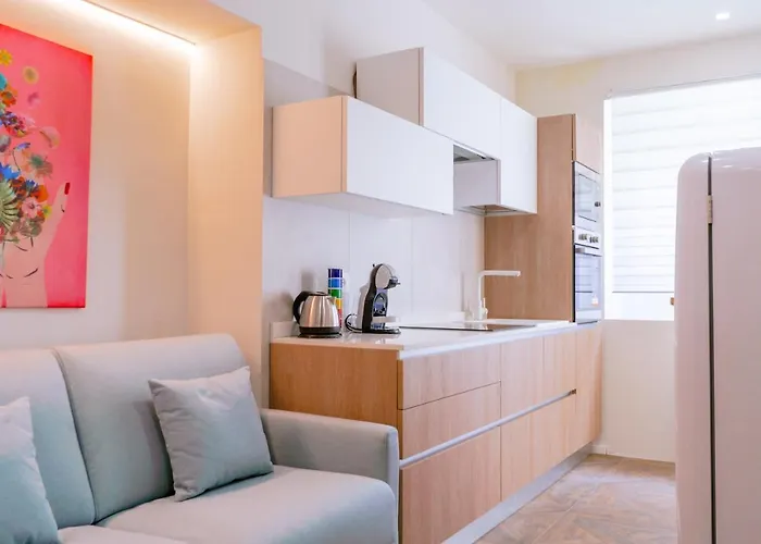 Frida's By Happyhostorino * Torino