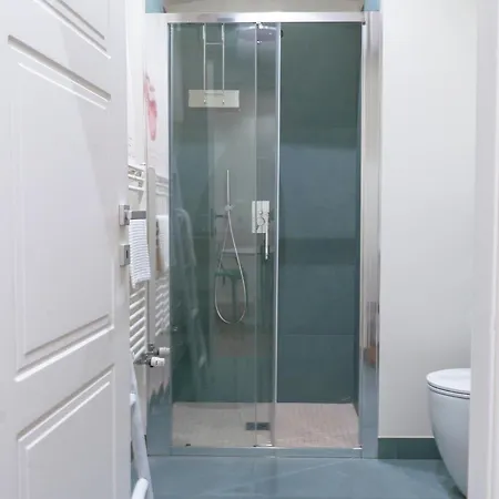 Frida's By Happyhostorino *